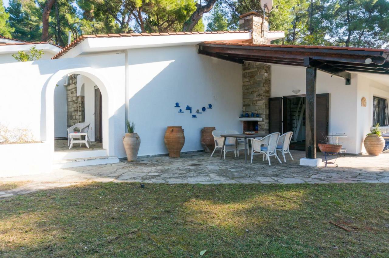 Villa Aurora In Sani With Garden And Pool Luaran gambar