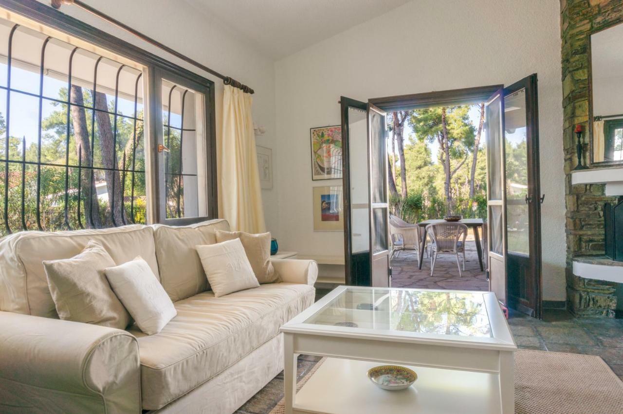 Villa Aurora In Sani With Garden And Pool Luaran gambar
